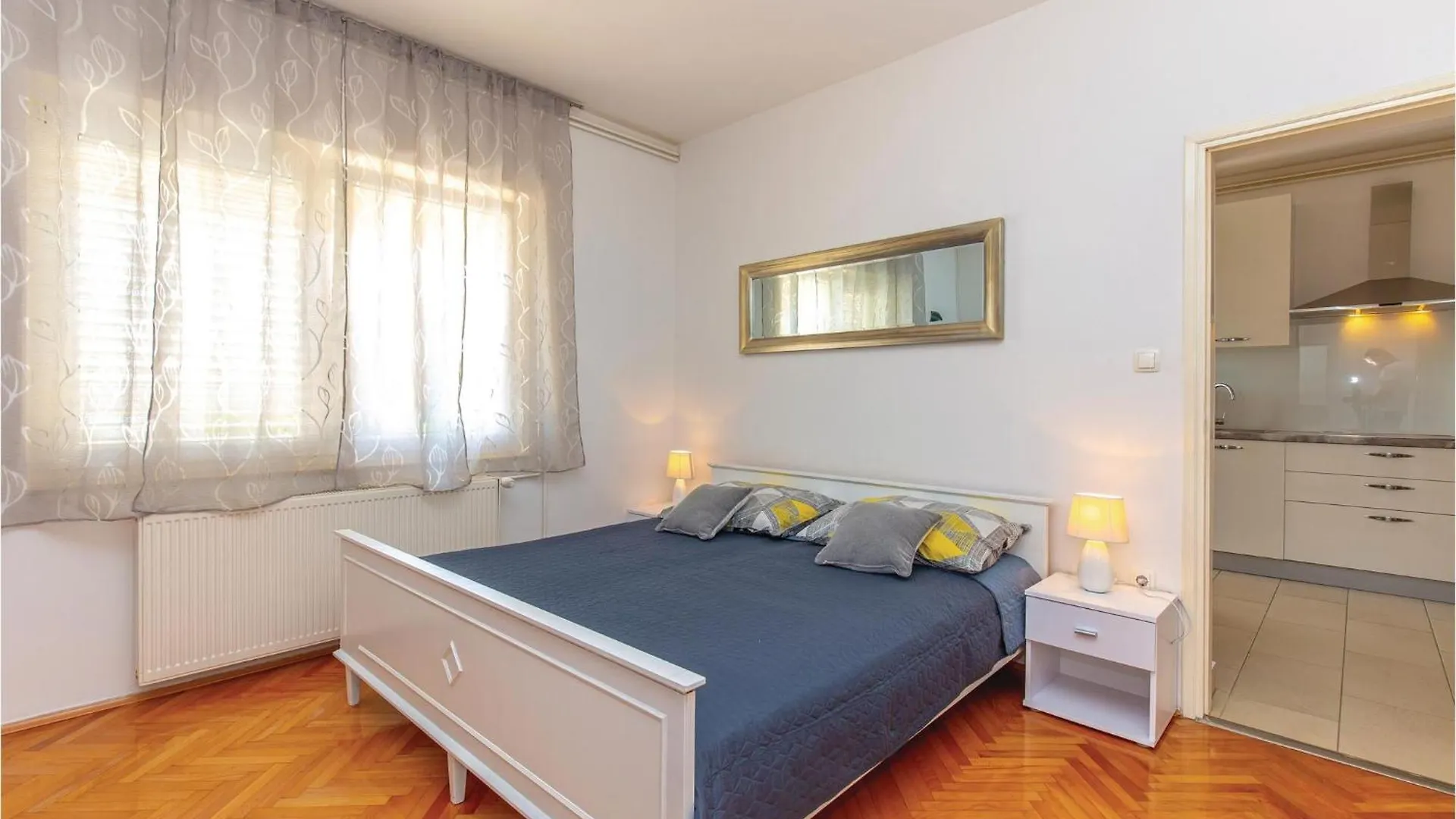 Lovely Apartment In Jadranovo With Wifi 0*,  Croatia