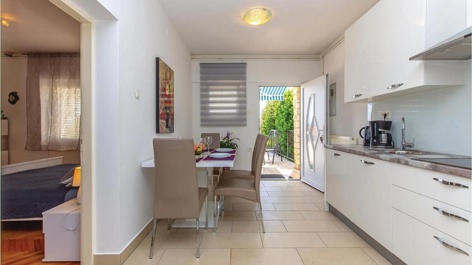 Lovely Apartment In Jadranovo With Wifi 0*,  Croatia